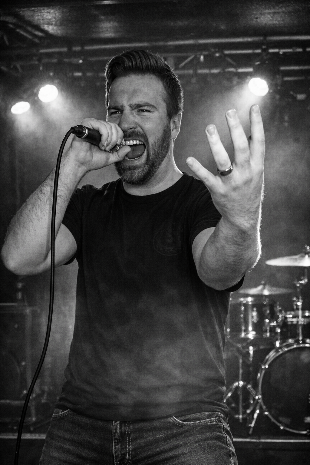 Tom McRann Singing Live